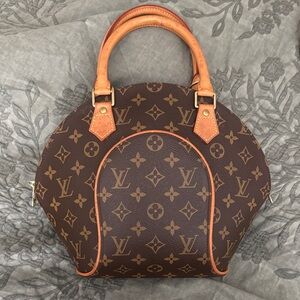 Louis Vuitton Ellipse PM